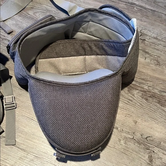 Toddler Hip Carrier - Picture 5 of 6